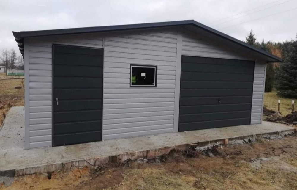 Vindem garaje auto și case modulare