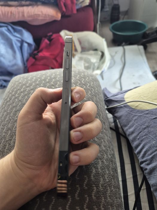 Iphone 13 pro max 256 gb in conditii optime