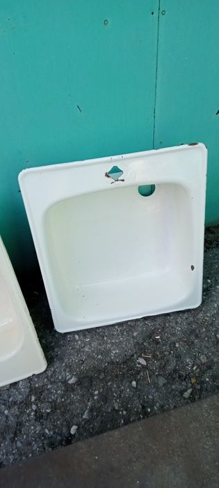 Продам раковины эмалированные