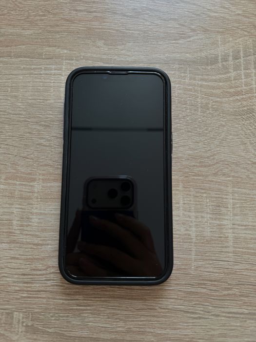 Продам iPhone 14