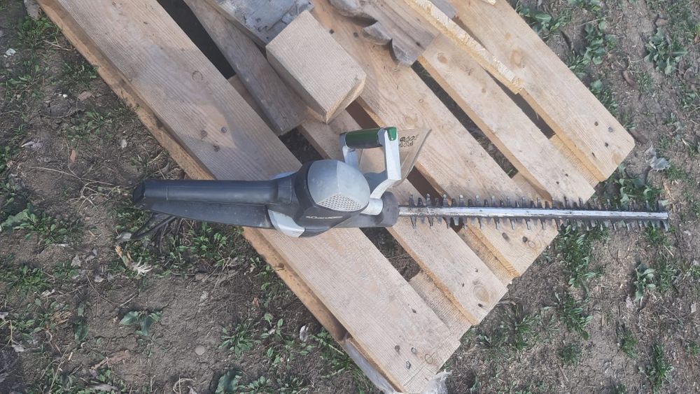 Vand masina tuns gard viu Gardol