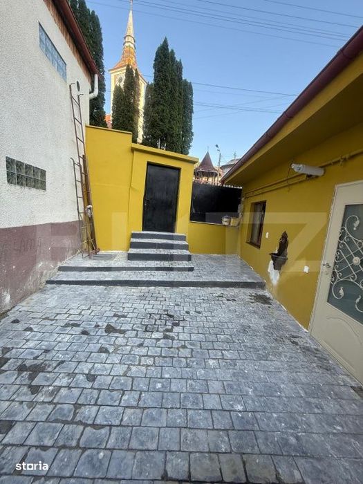 Casa de inchiriat, 2 camere, 60 mp, renovata, mobilata - zona Șchei d