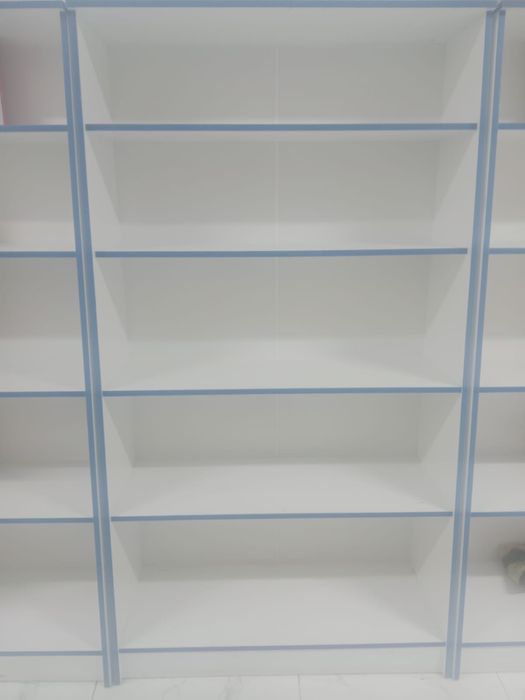 Холодильник витринный полкалар сатылады