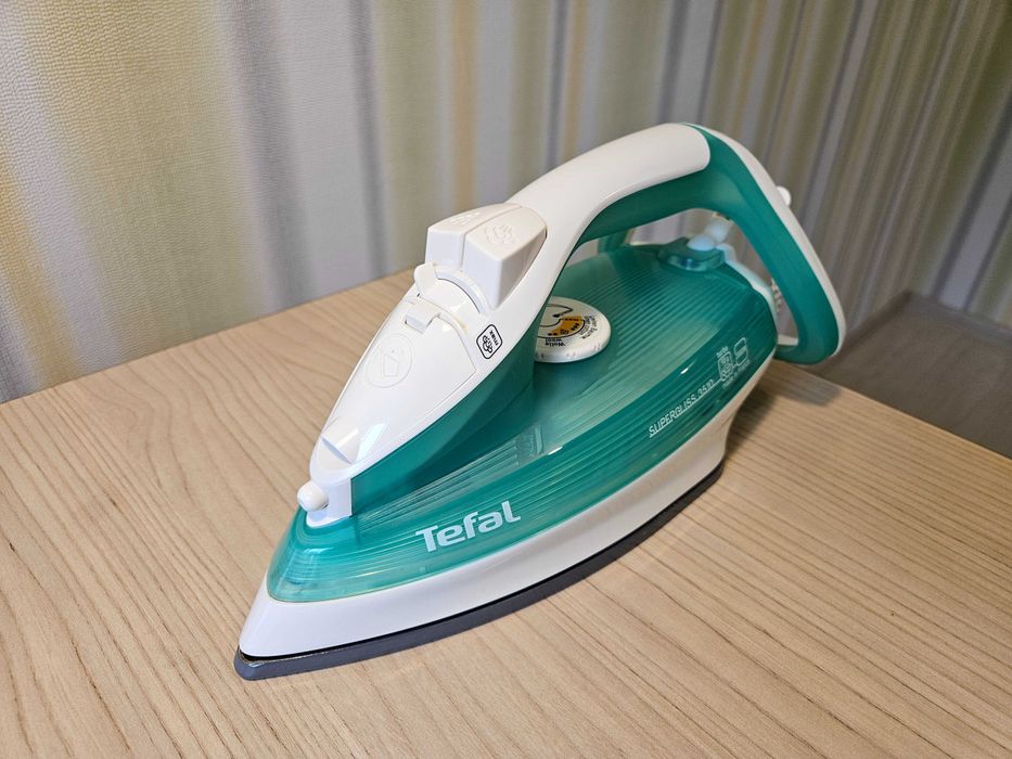 Нова Ютия Tefal FV3510 Supergliss 3510 парна MADE IN FRANCE пара глади