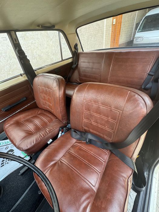 Автомобиль ВАЗ 21011