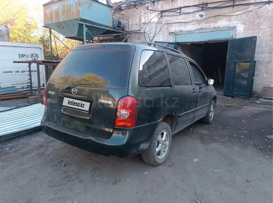 Продаю Mazda MPV 2002