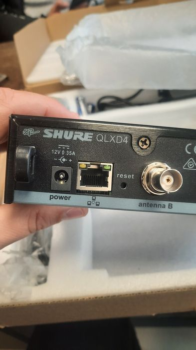 Микрофон shure чисто нов