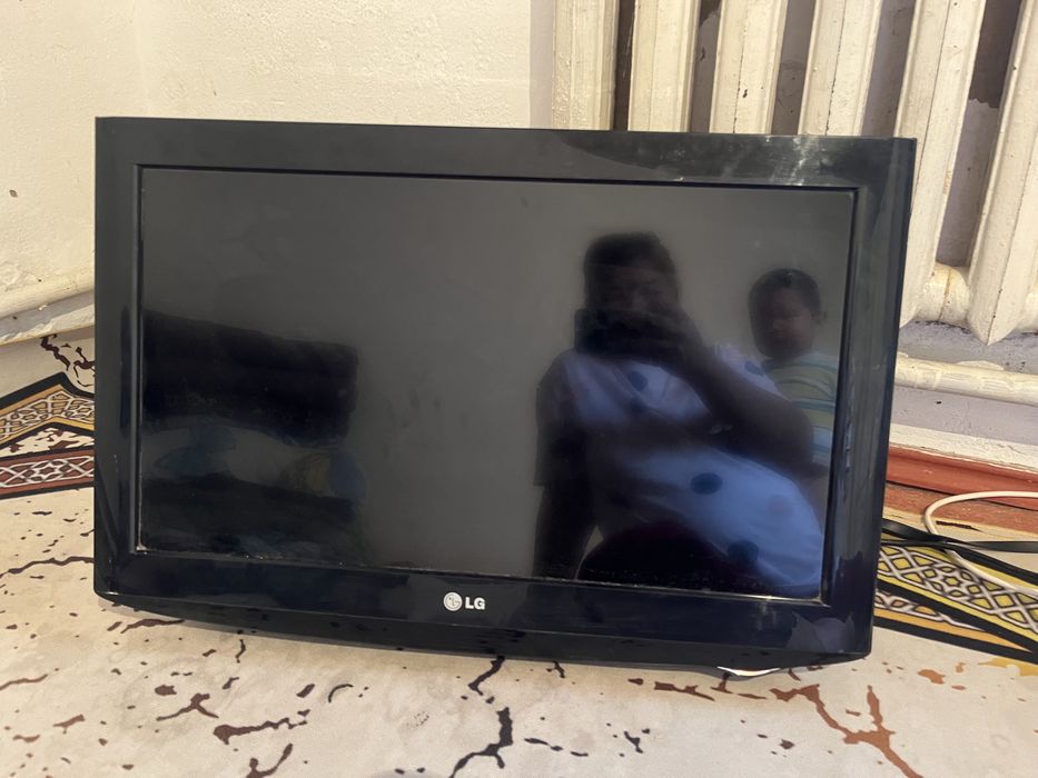 LG телевизор сатылады