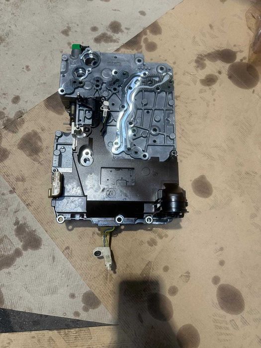 мехатроник клапанно тяло БМВ E60 E70 F10 F15 F20 F30 F36 G30 G20 G42