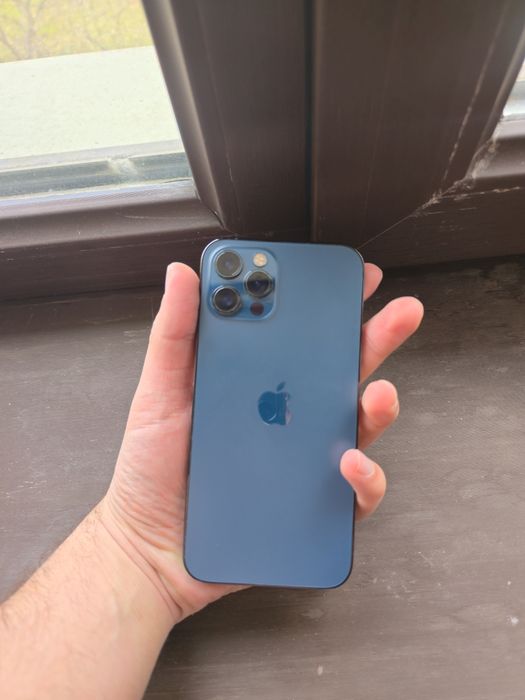 Iphone 12 pro blue