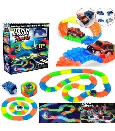 Голяма Светеща Писта с колички Magic Track, 220 части