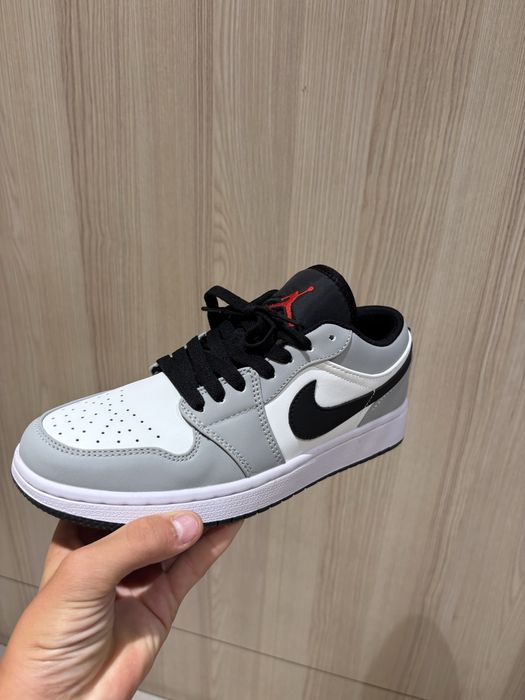 Кроссовки Air Jordan 1 Low