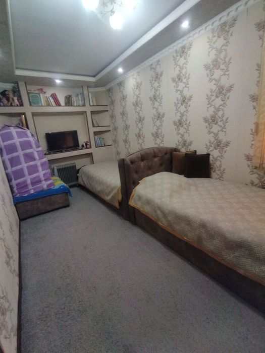 Yakkasaroy tumanida Kosmonavtlar metrosiga yaqin joydan kvartira