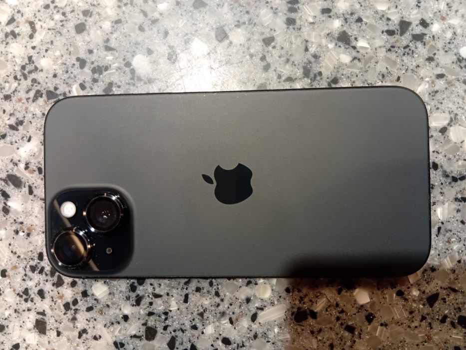 iPhone 15 black(черный матовый)