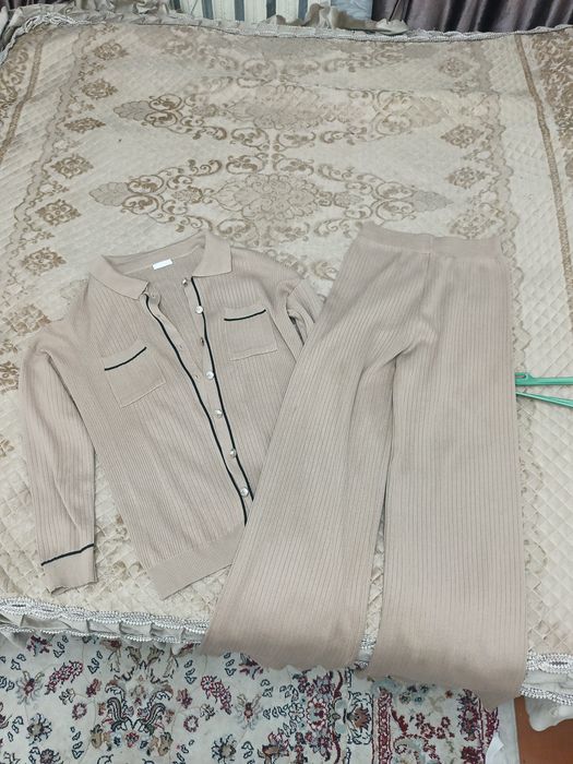 Костюмный двойка