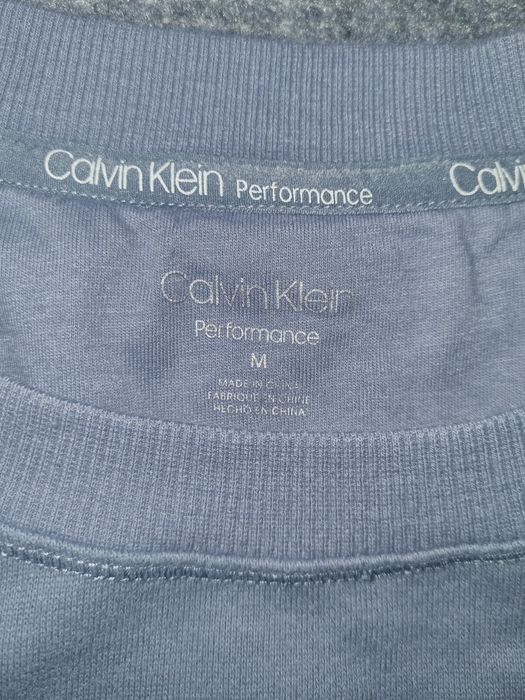 Дамски блузи ,пуловери