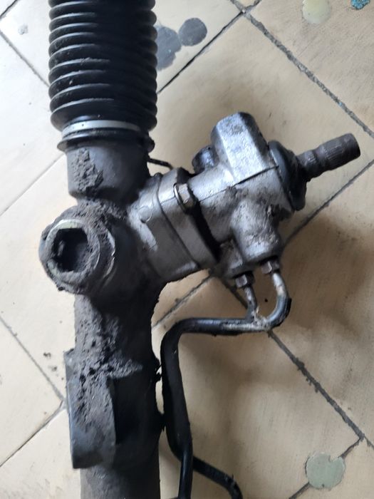 Тойота карина е рулевой рейка оригинал