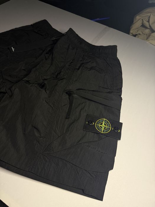 Къси панталони Stone Island  Шушлякови