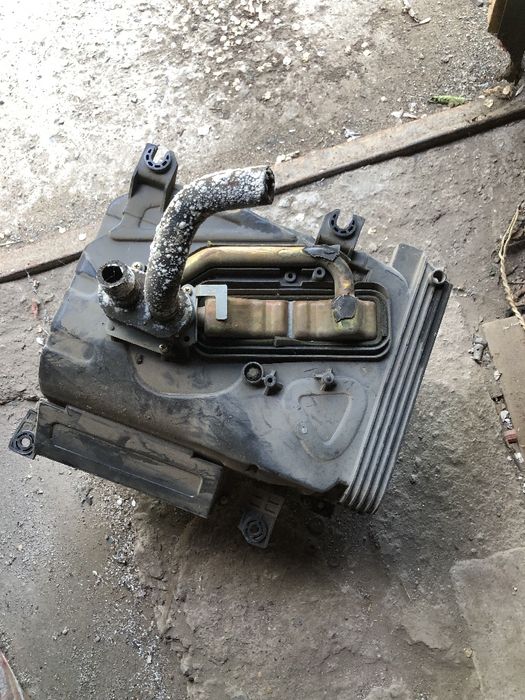 Продам запчасти на митсвбиси эклипс