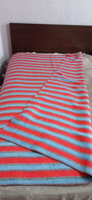 Продам советские покрывала