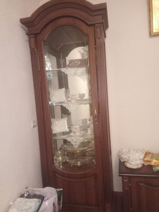 Мебел стол и стул пенал