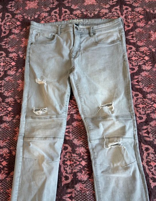 Мъжки дънки и панталони