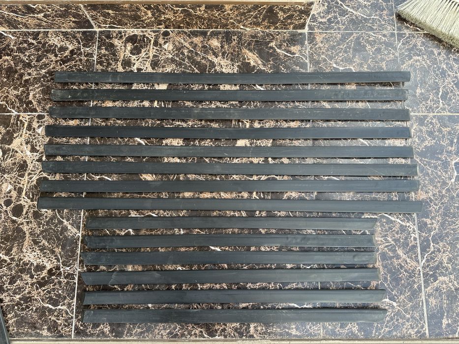 Молдинги дверей Бмв Е34