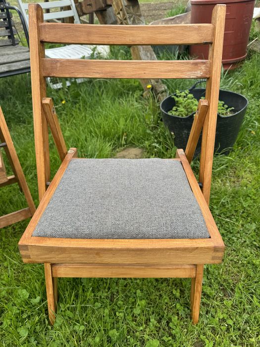 Vand scaune din lemn masiv