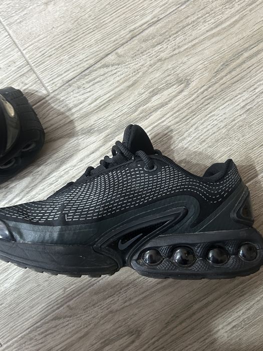 Nike DN marimea 40