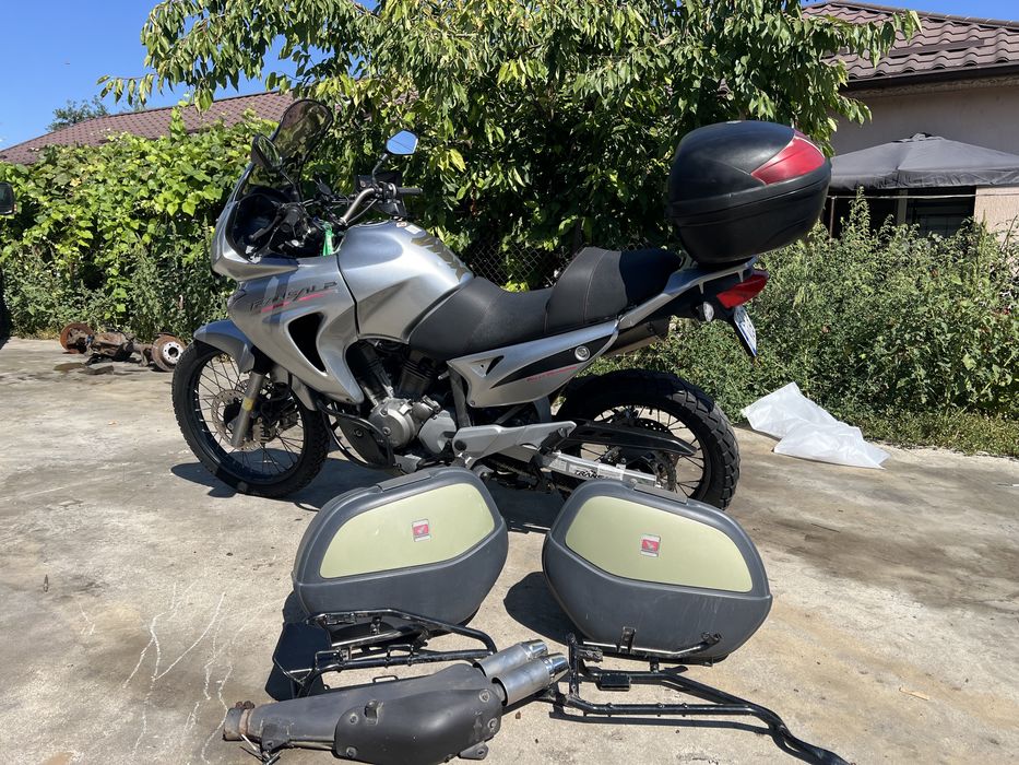 Honda transalp 650