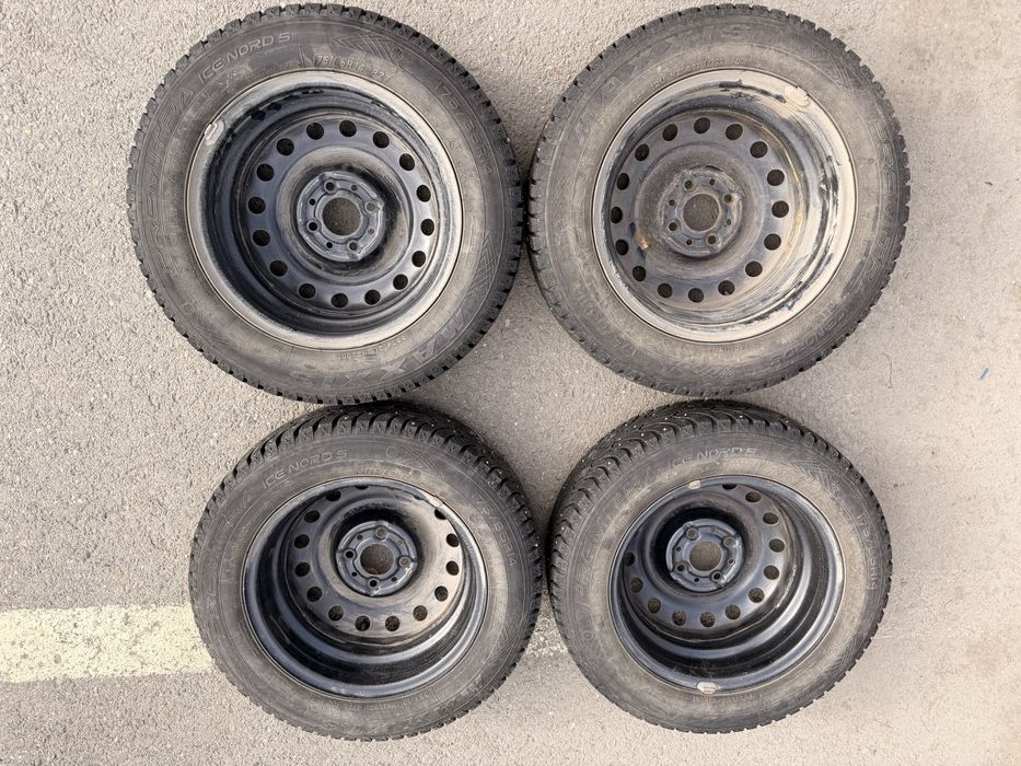 Комплект зимней резины Maxxis