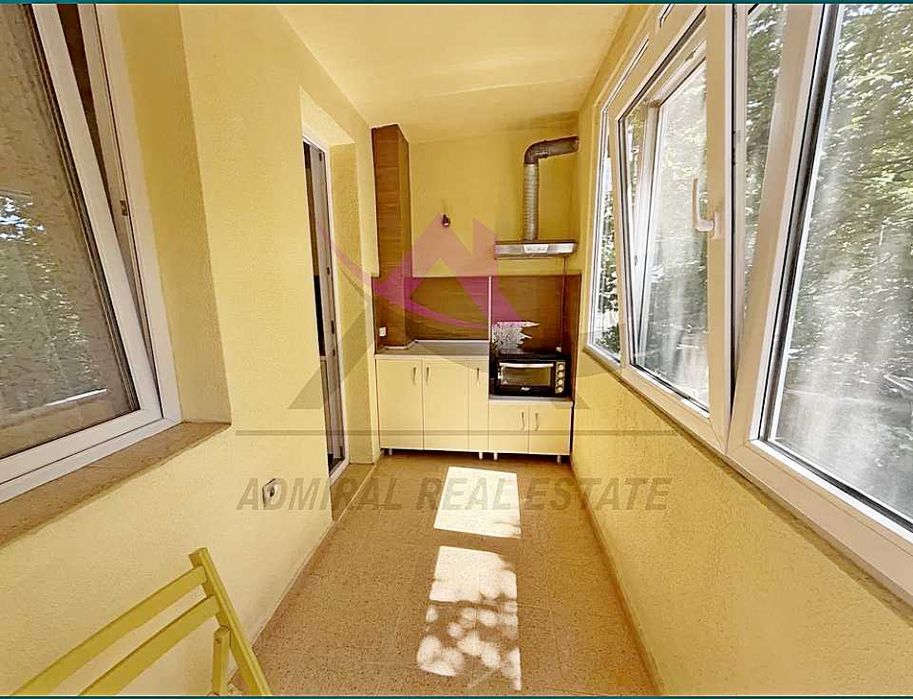 Дава се под наем Двустаен апартамент в Варна, Център - 56 кв.м за 460 € - Снимка #1