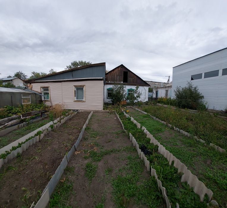 Продается 6 комнатный дом