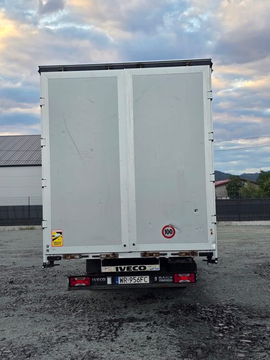 Vând Iveco Daily 50C  18 detarat 3,5t