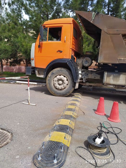 Лежачий полицейский  200000 тыс до 240 000 за метр