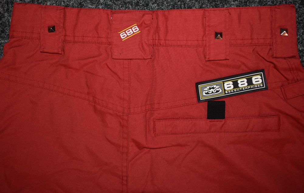 Долница за ски и сноуборд марка 686