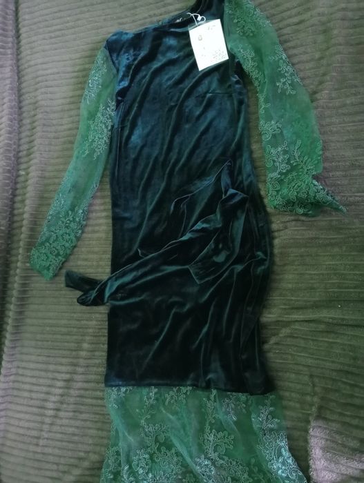 Продам платье новый