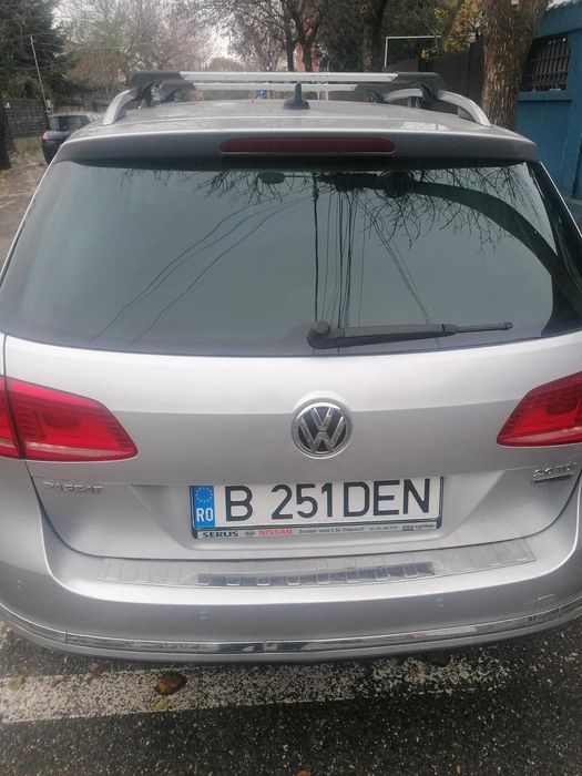 Volkswagen Passat B7 2.0 Tdi 140 CP Xenon, DSG