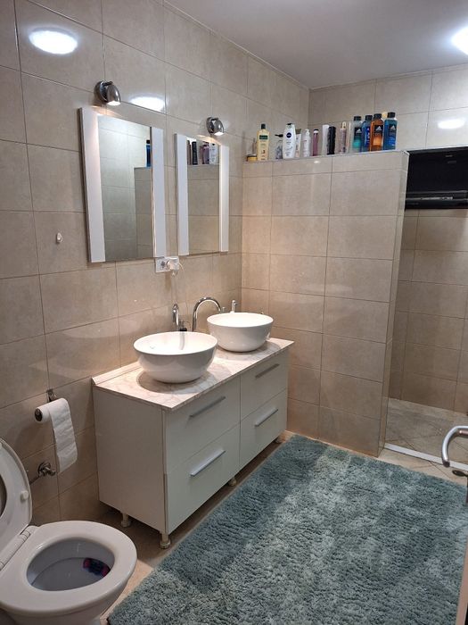 Vând casa 126 mp locuibili