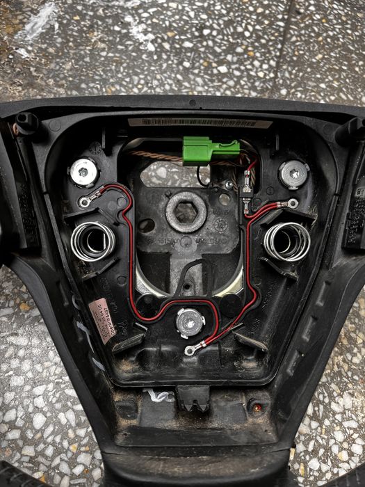 Волан / Кормило за Volvo V50 S40 C30