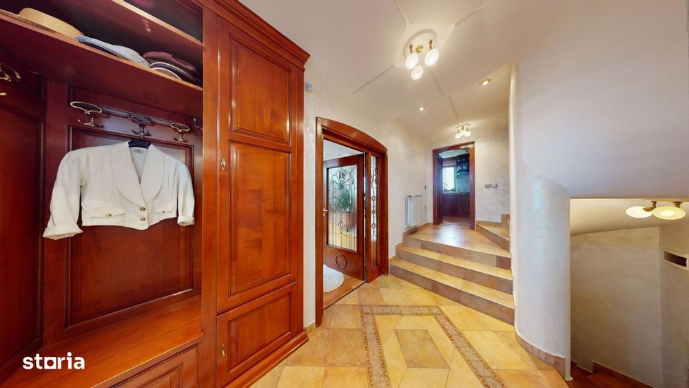 Casa individuala cu piscina interioara, Strand, Sibiu