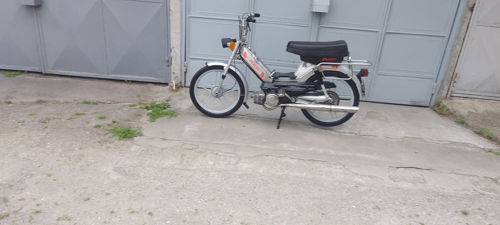 Vand motoclicletă