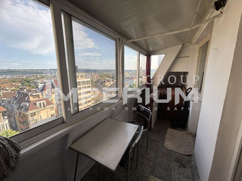 Дава се под наем Тристаен апартамент в Варна, Общината - 80 кв.м за 357 € - Снимка #8