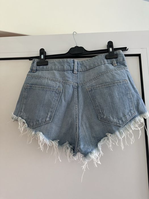 Къси дънкови панталонки H&M в светло син цвят