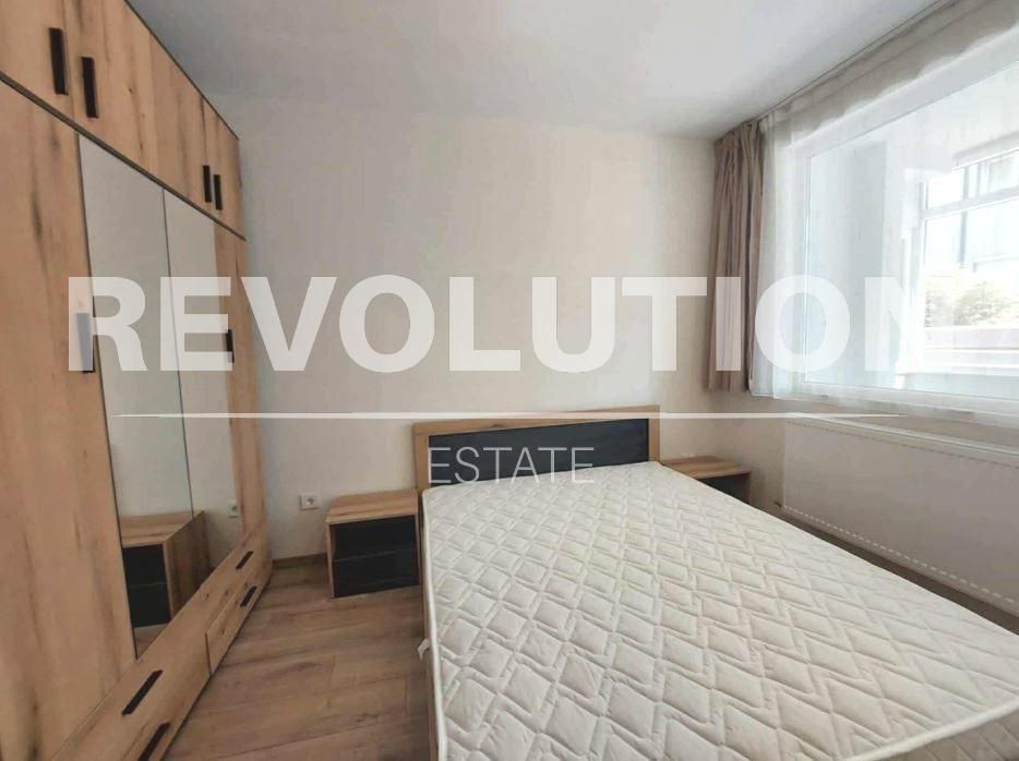 Двустаен апартамент  в гр.Варна, Кайсиева градина!