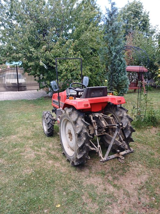 mitsubishi le - Tractoare de vânzare | OLX.ro