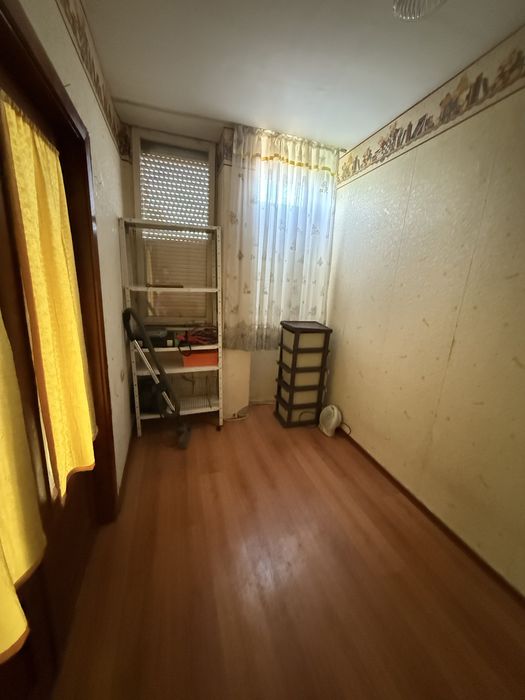 Тристаен апартамент