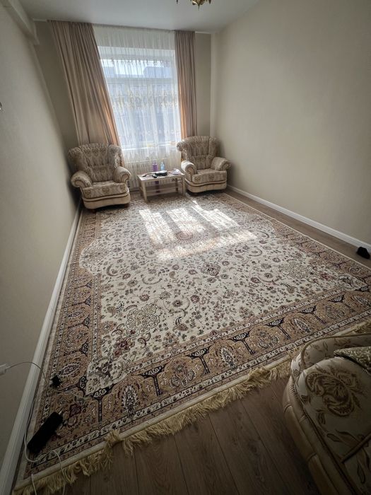 Кілем сатам 1еуін 5000тг