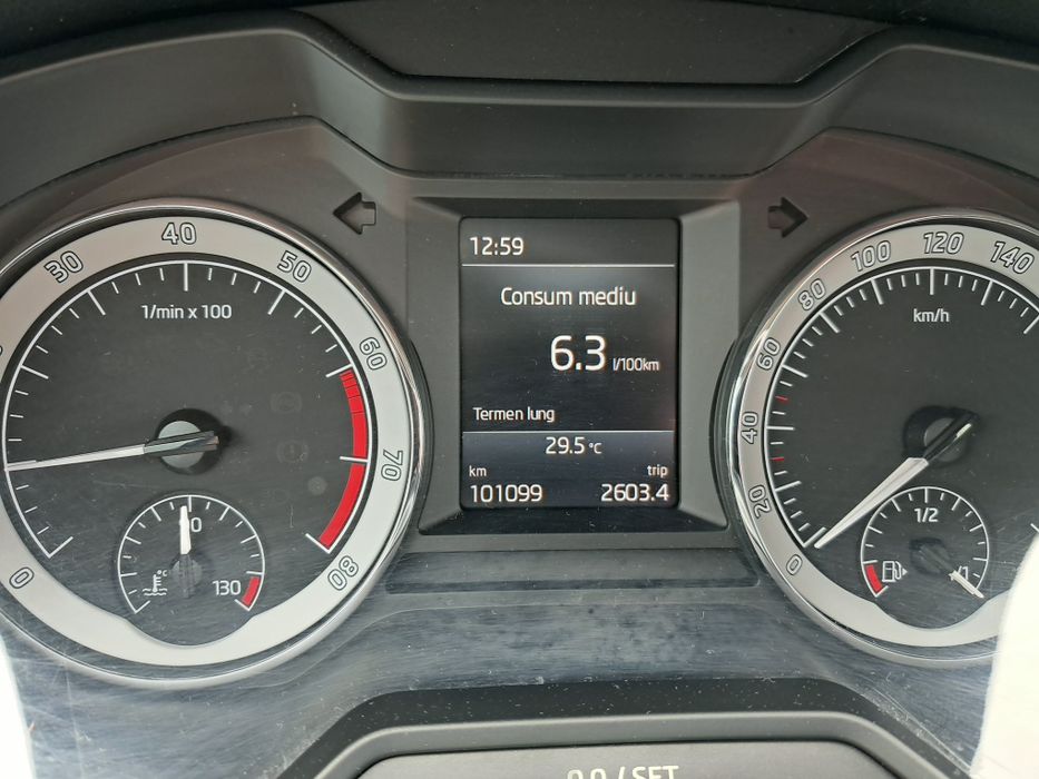 SKODA Octavia 2019 — imagine 5