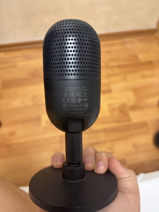 Vand Microfon Razer Seiren V3 Mini Negru